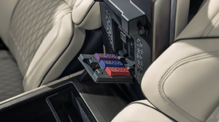 Digital Scent cartridges are shown in the diffuser located in the center arm rest. | Angela Krause Lincoln of Alpharetta in Alpharetta GA
