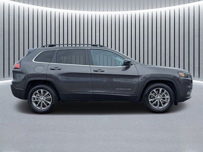 2022 Jeep Cherokee Latitude Lux
