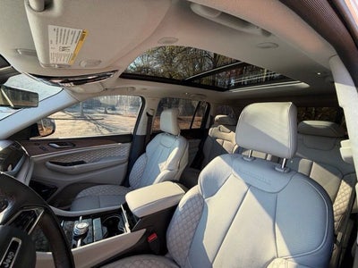 2023 Jeep Grand Cherokee Summit