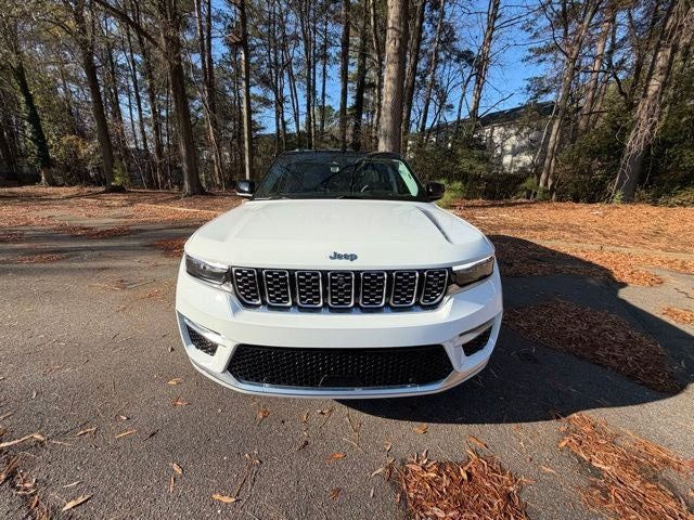 2023 Jeep Grand Cherokee Summit