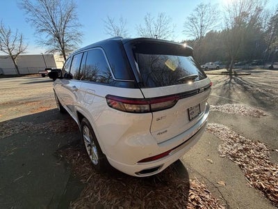 2023 Jeep Grand Cherokee Summit