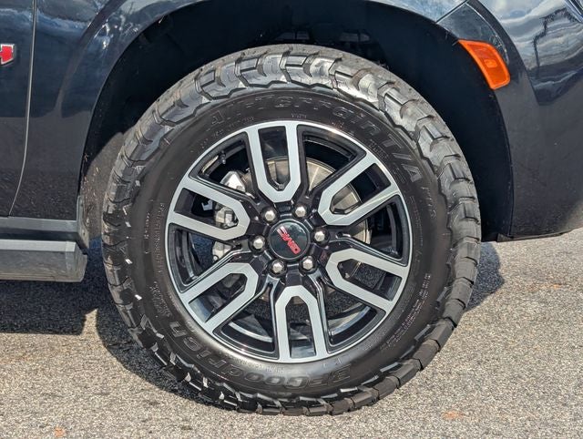 2023 GMC Yukon AT4