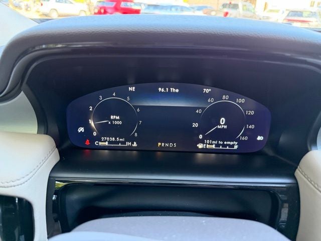 2022 Lincoln Nautilus Standard