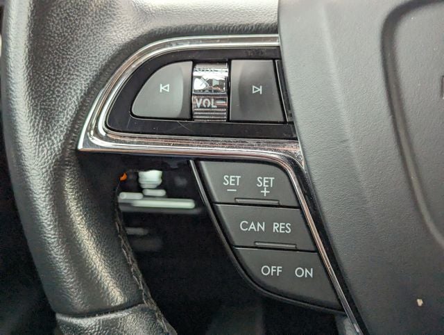 2022 Lincoln Nautilus Standard