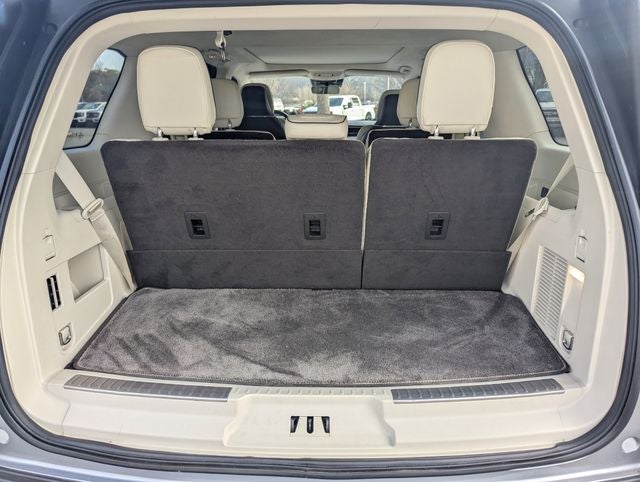 2021 Lincoln Navigator Black Label