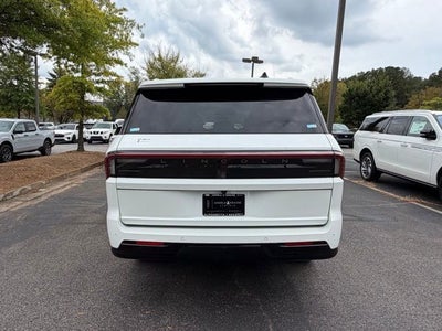 2025 Lincoln Navigator L Reserve