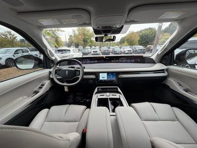 2025 Lincoln Navigator L Reserve