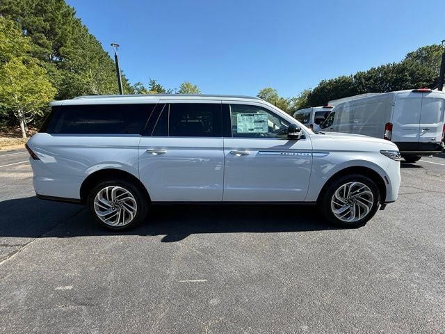 2025 Lincoln Navigator L Reserve