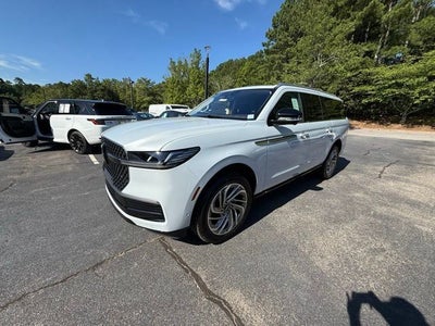 2025 Lincoln Navigator L Reserve
