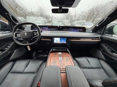 2025 Lincoln Navigator L Black Label