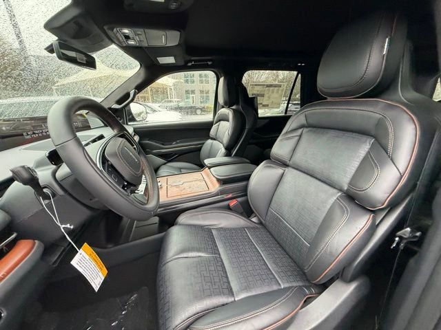 2025 Lincoln Navigator L Black Label