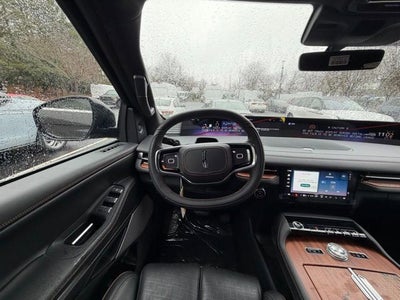 2025 Lincoln Navigator L Black Label