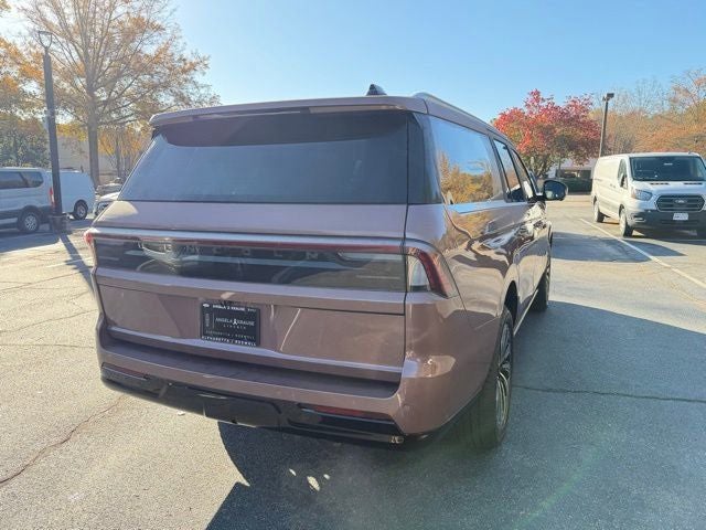 2025 Lincoln Navigator L Black Label