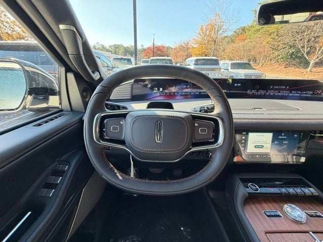 2025 Lincoln Navigator L Black Label