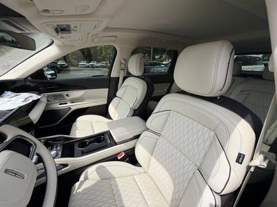 2025 Lincoln Nautilus Black Label