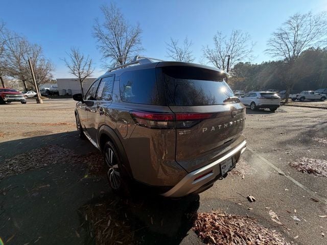 2024 Nissan Pathfinder Platinum