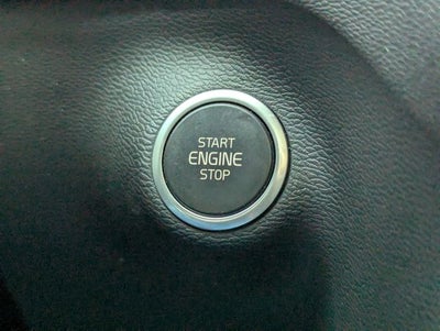 2021 Volvo XC40 R-Design