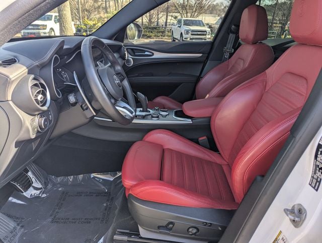 2023 Alfa Romeo Stelvio Veloce