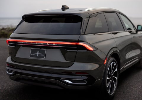 The rear of a 2024 Lincoln Black Label Nautilus® SUV displays full LED rear lighting. | Angela Krause Lincoln of Alpharetta in Alpharetta GA