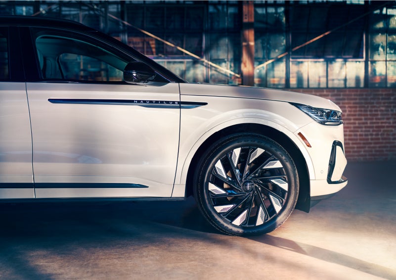 The wheels of the available Jet Appearance Package are highlighted. | Angela Krause Lincoln of Alpharetta in Alpharetta GA